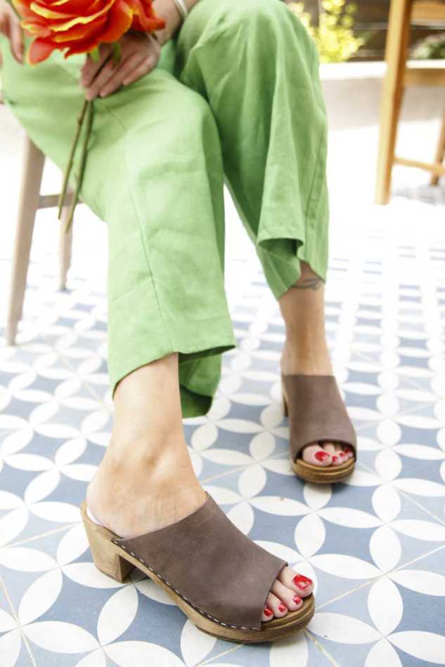 פיפ טו חום כהה