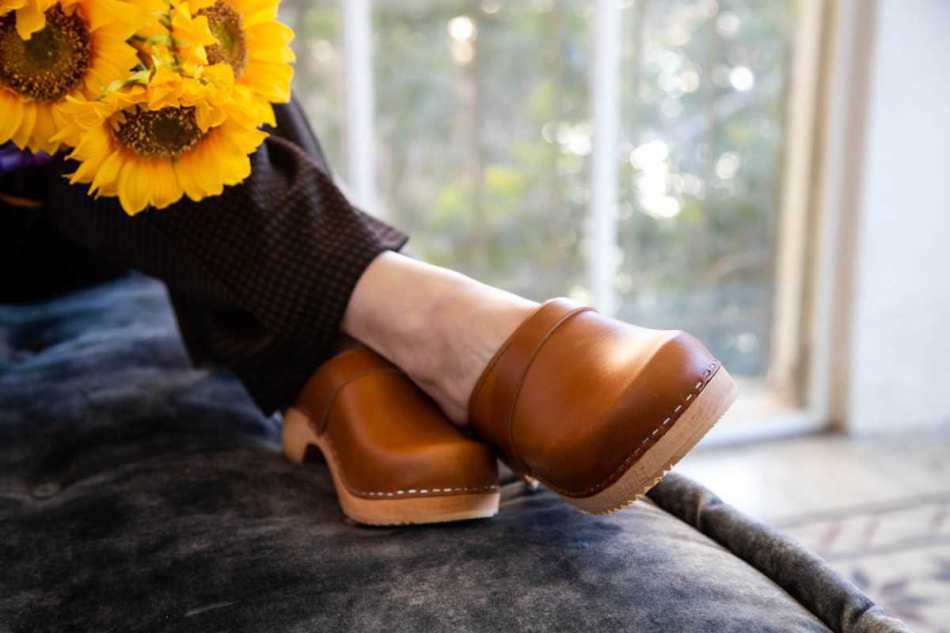 קבקבי עץ חום בהיר משגע