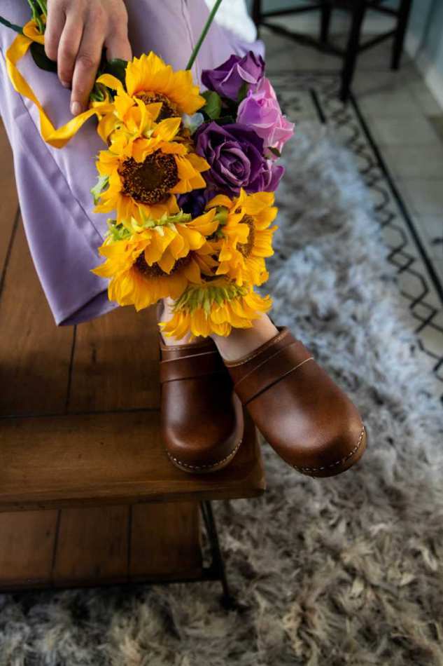 קבקבי עץ רונה חום אגוז