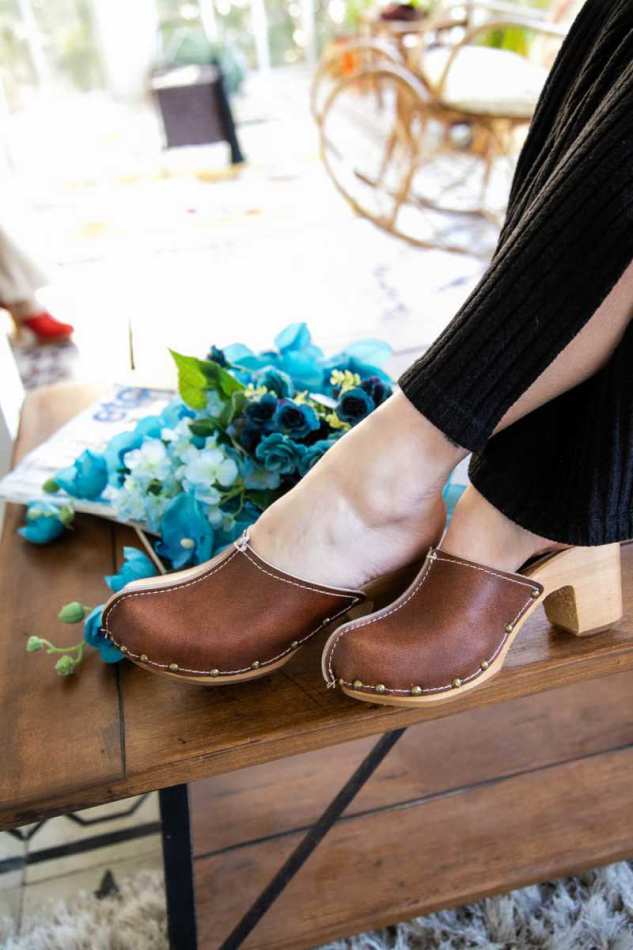 קבקבי עץ אסטלה חום