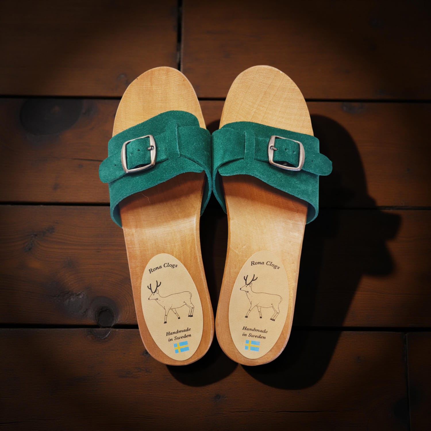 כפכפי עץ אוליביה ירוק נובוק