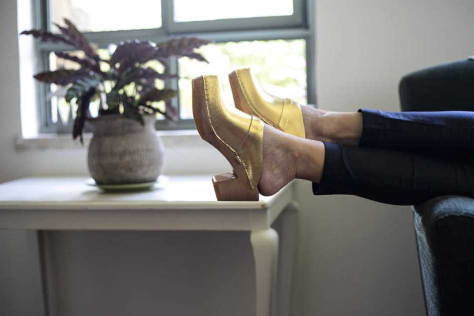 קבקבי עץ רונה צבע זהב